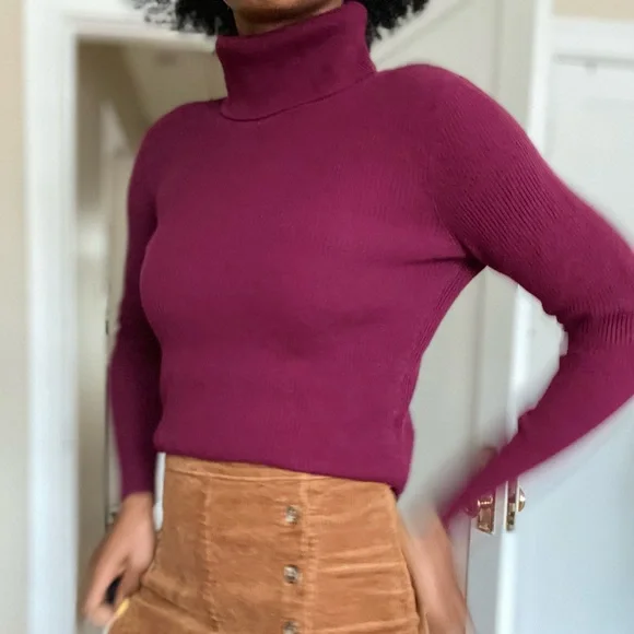 Croft and Barrow Ribbed purple Turtleneck Sweater size medium - Picture 5 of 8
